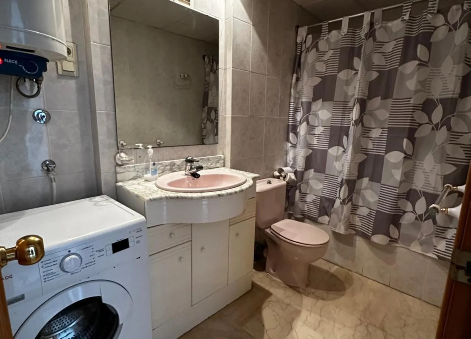 Apartamento Gracia Apartment La Pineda 0*,  Spain